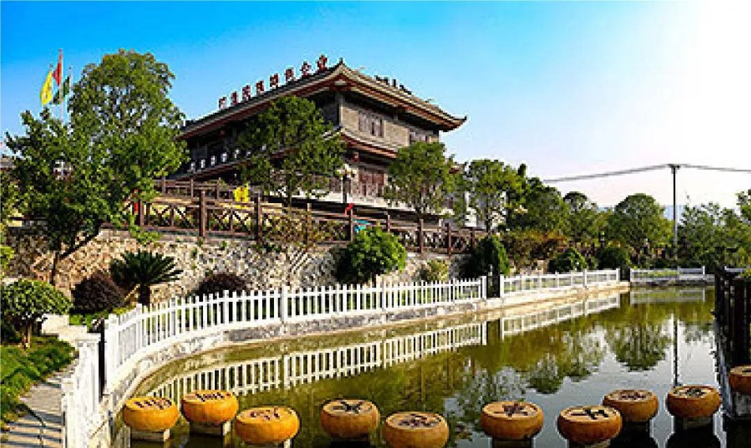 1698809205862275.jpg z1.jpg